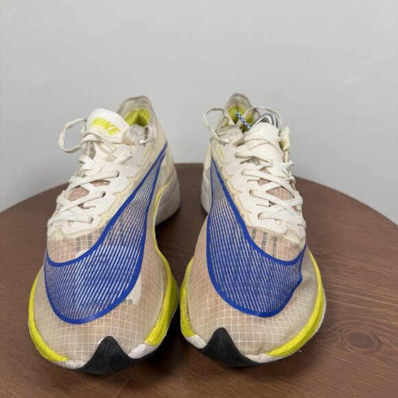 Nike ZoomX VaporFly NEXT% Running Shoes - Picture 4 of 7
